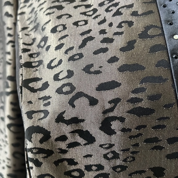 Mia Suits Collection Suit - Picture 4 of 10